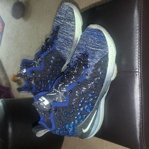 Lebron 17 Constellations